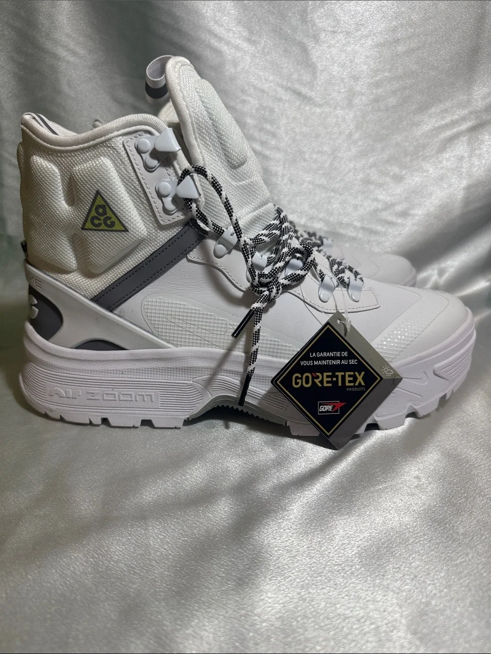 New!🔥Nike ACG Air Zoom Gaiadome GORE-TEX boots in “Summit White”!🔥